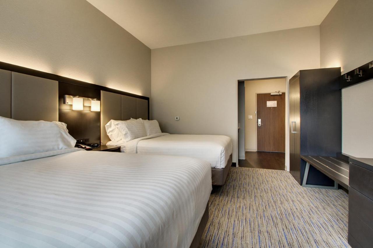 Holiday Inn Express & Suites Charleston Ne Mt Pleasant Us17 By Ihg Mount Pleasant Eksteriør bilde