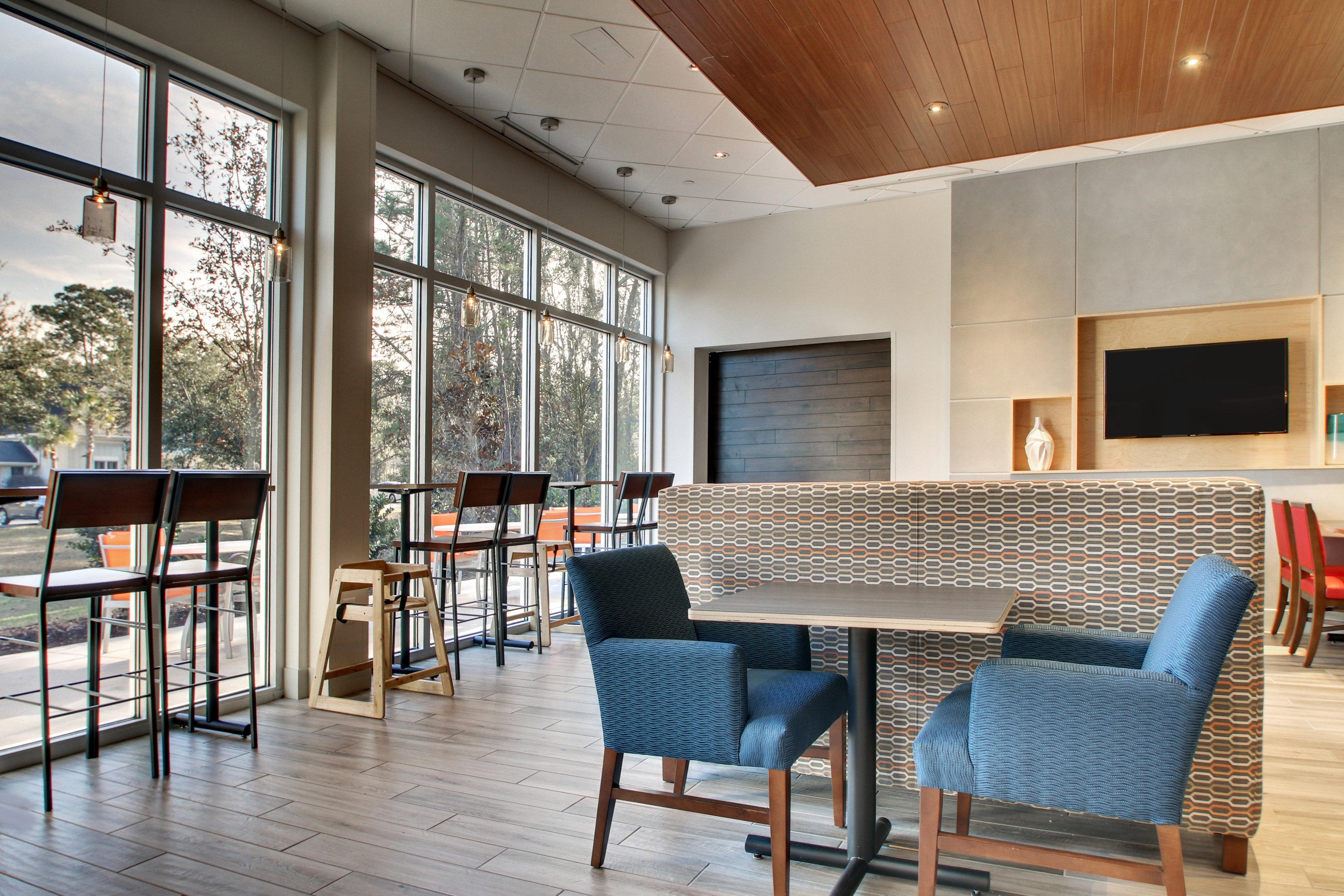 Holiday Inn Express & Suites Charleston Ne Mt Pleasant Us17 By Ihg Mount Pleasant Eksteriør bilde
