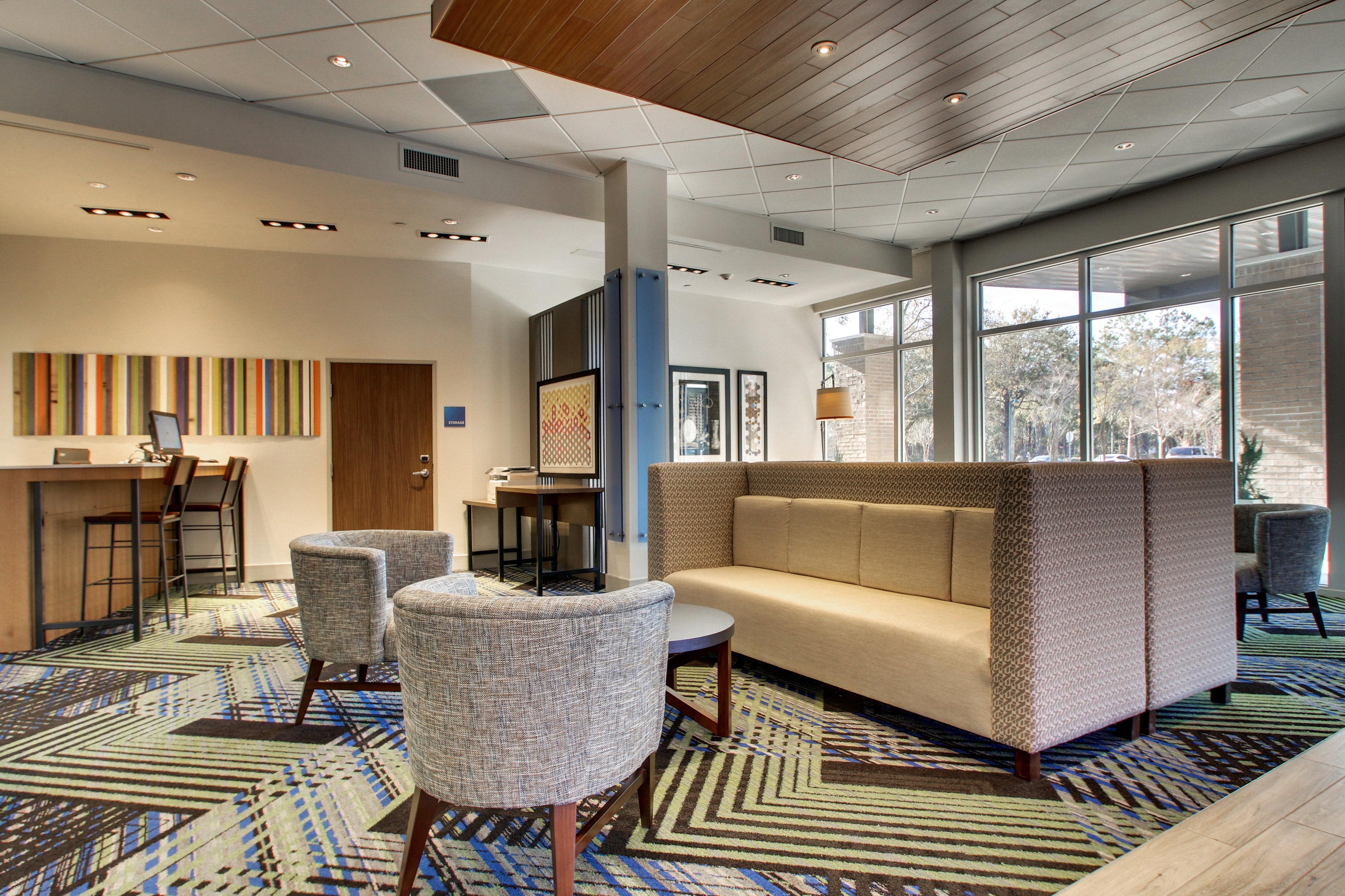 Holiday Inn Express & Suites Charleston Ne Mt Pleasant Us17 By Ihg Mount Pleasant Eksteriør bilde