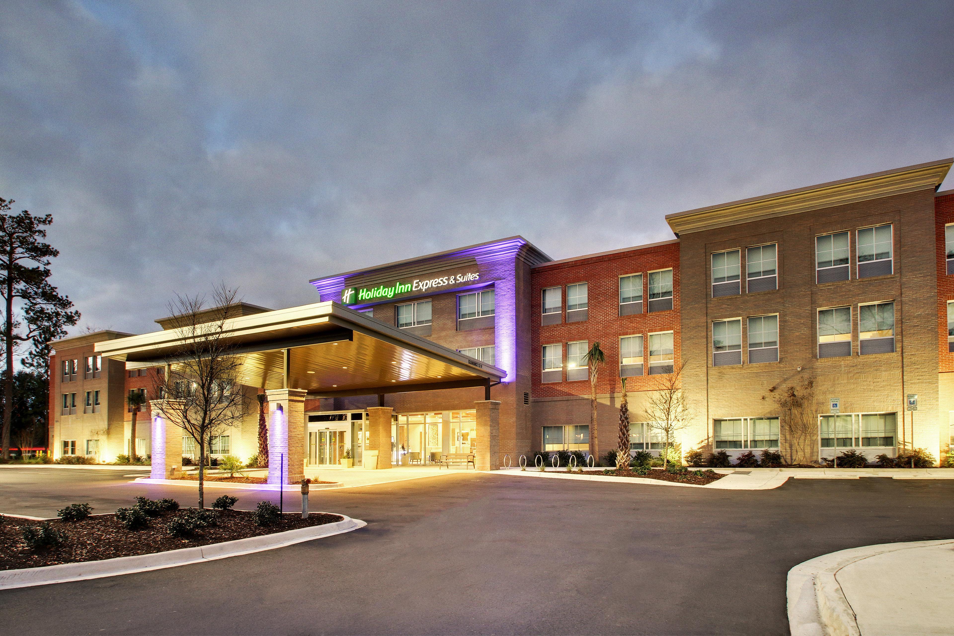 Holiday Inn Express & Suites Charleston Ne Mt Pleasant Us17 By Ihg Mount Pleasant Eksteriør bilde