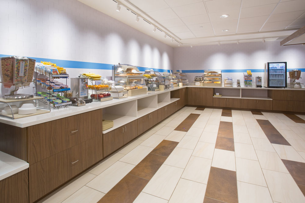 Holiday Inn Express & Suites Charleston Ne Mt Pleasant Us17 By Ihg Mount Pleasant Eksteriør bilde