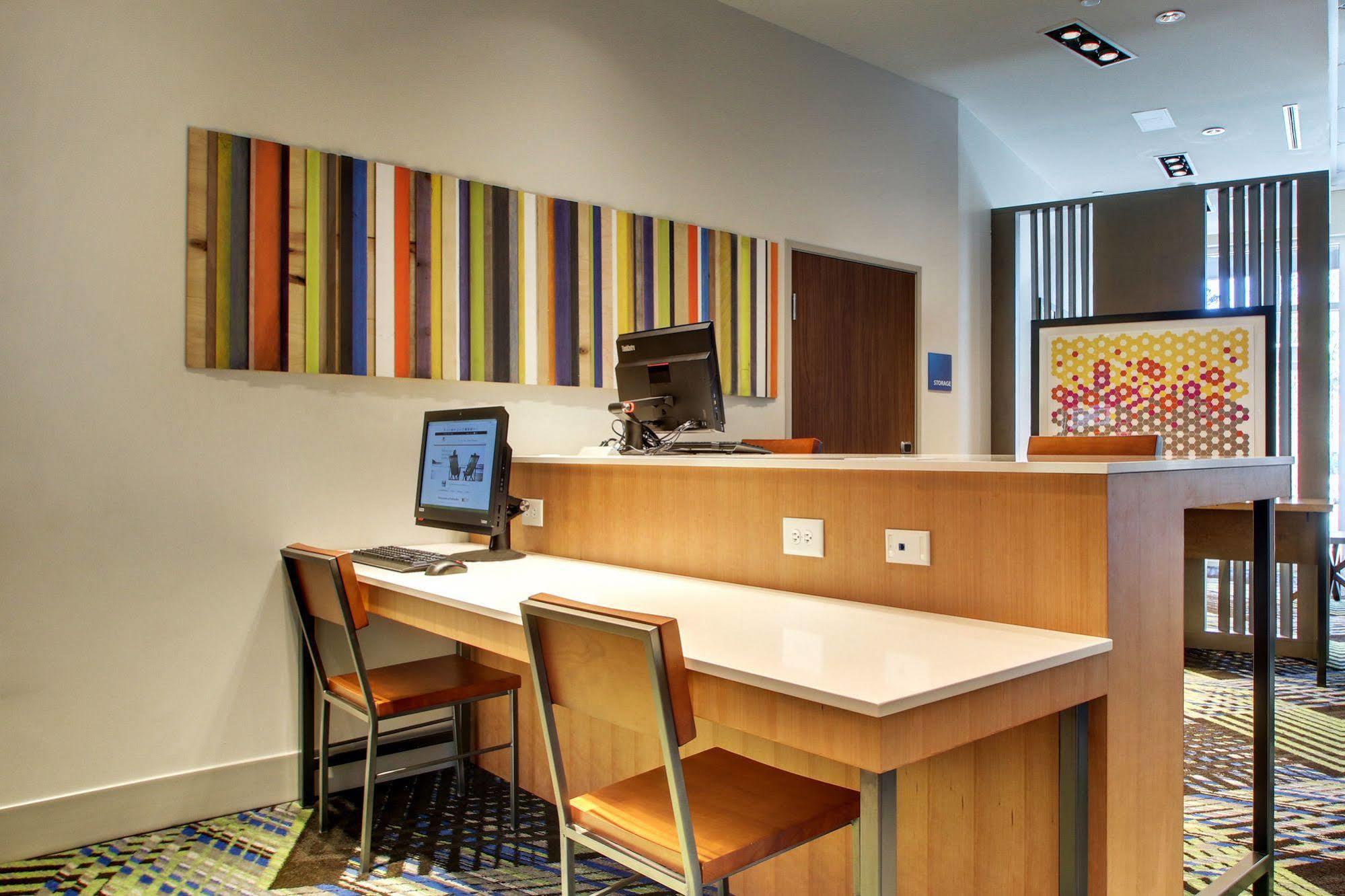 Holiday Inn Express & Suites Charleston Ne Mt Pleasant Us17 By Ihg Mount Pleasant Eksteriør bilde